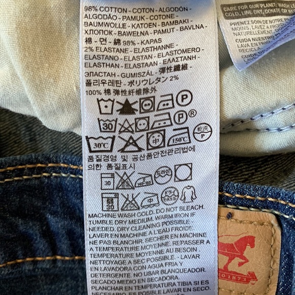 Levi’s cotton blue shorts - Picture 7 of 7